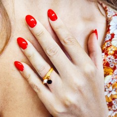 Δαχτυλίδι Επίχρυσο με Μαύρο Κρεμαστό Κρύσταλλο και Μαργαριτάρι 2